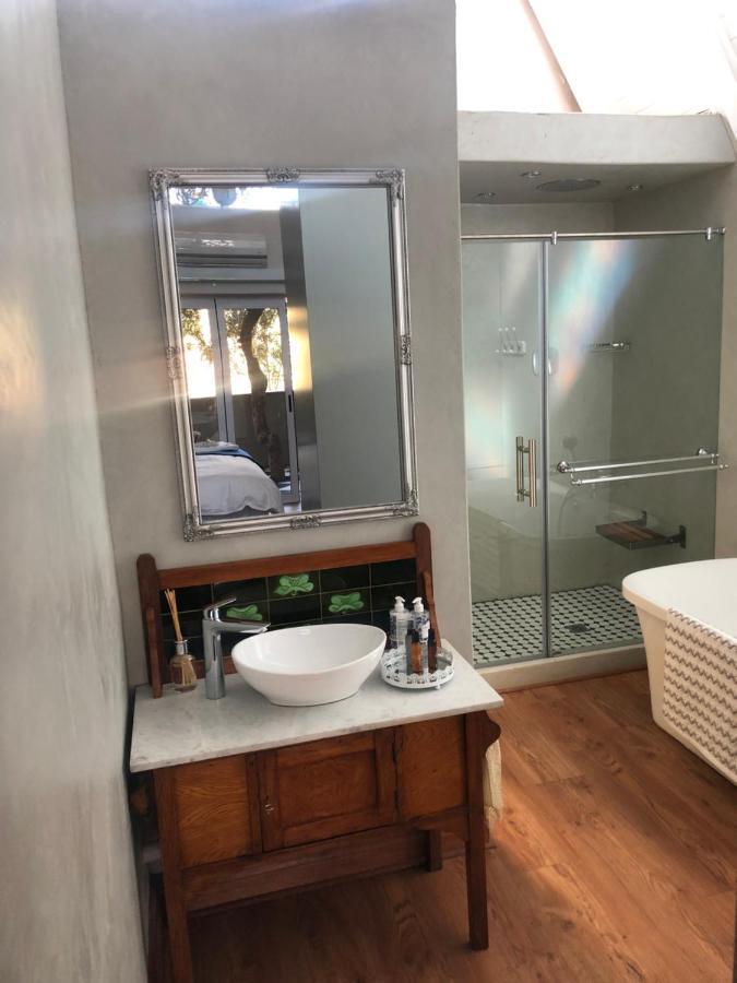 Bella Blue Guesthouse บลูมฟอนเทน ภายนอก รูปภาพ